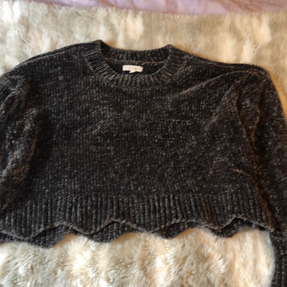 L.A. Hearts green sweater
